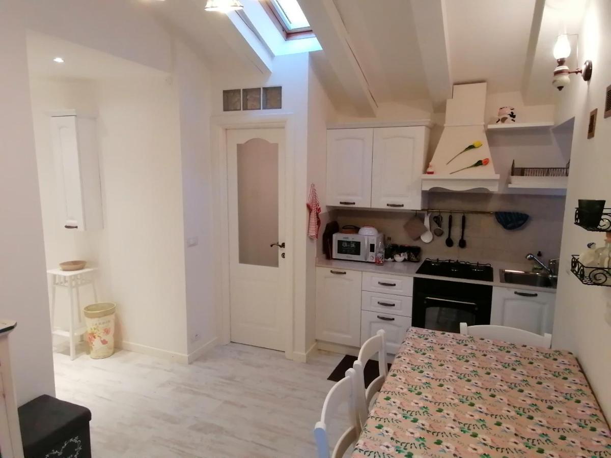 Apartamento Tana Bianca Trieste Exterior foto