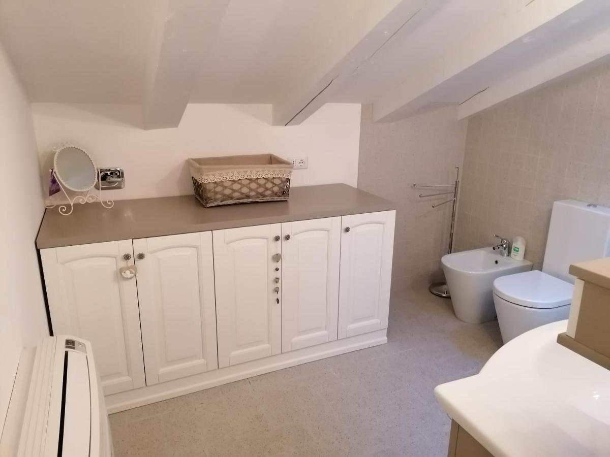 Apartamento Tana Bianca Trieste Exterior foto