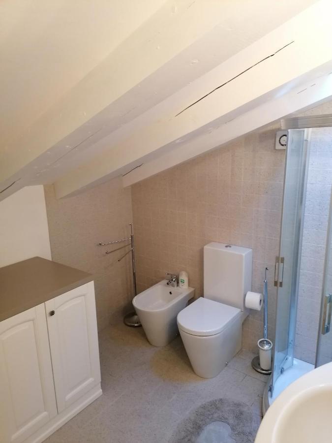 Apartamento Tana Bianca Trieste Exterior foto